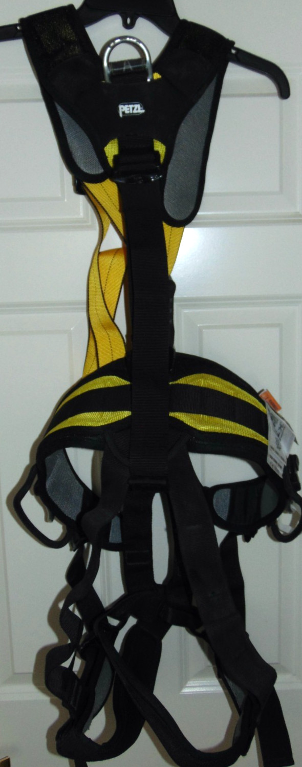 PETZL NAVAHO BOD FAST HARNESS  sz 2