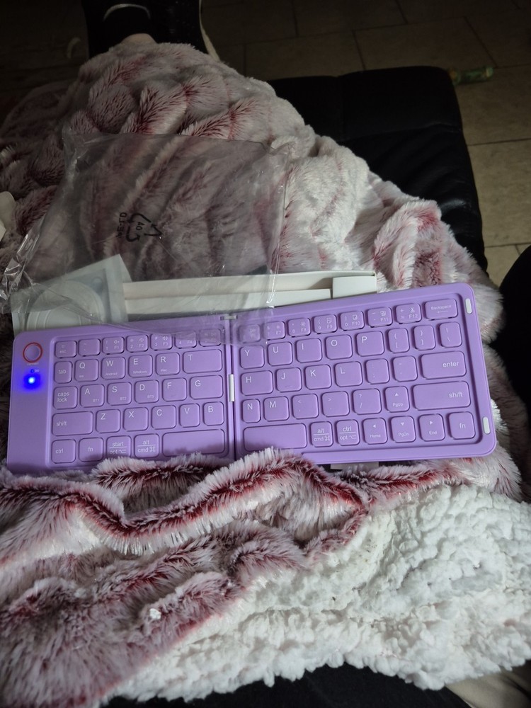 i98i B023 Folding Wireless Keyboard