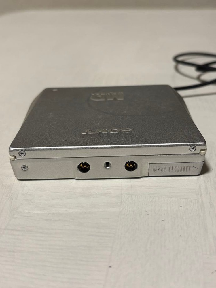 Sony MZ-E75 Minidisc Player Walkman #0001