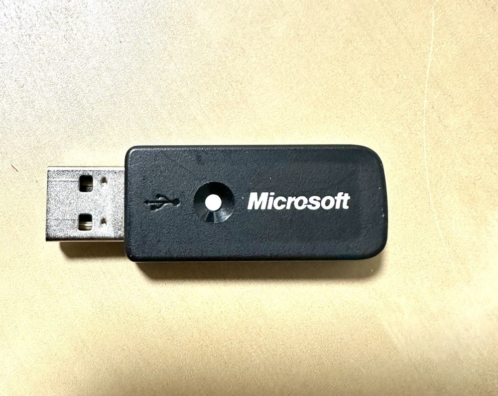 Microsoft V3.0 Wireless Transceiver 1063 Bluetooth USB Dongle
