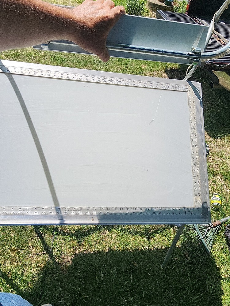 JOHNSON LEVEL LIGHTED ARCHITECT BLUEPRINT DRAFTING TABLE SEE PHOTOS DESCRIPTION