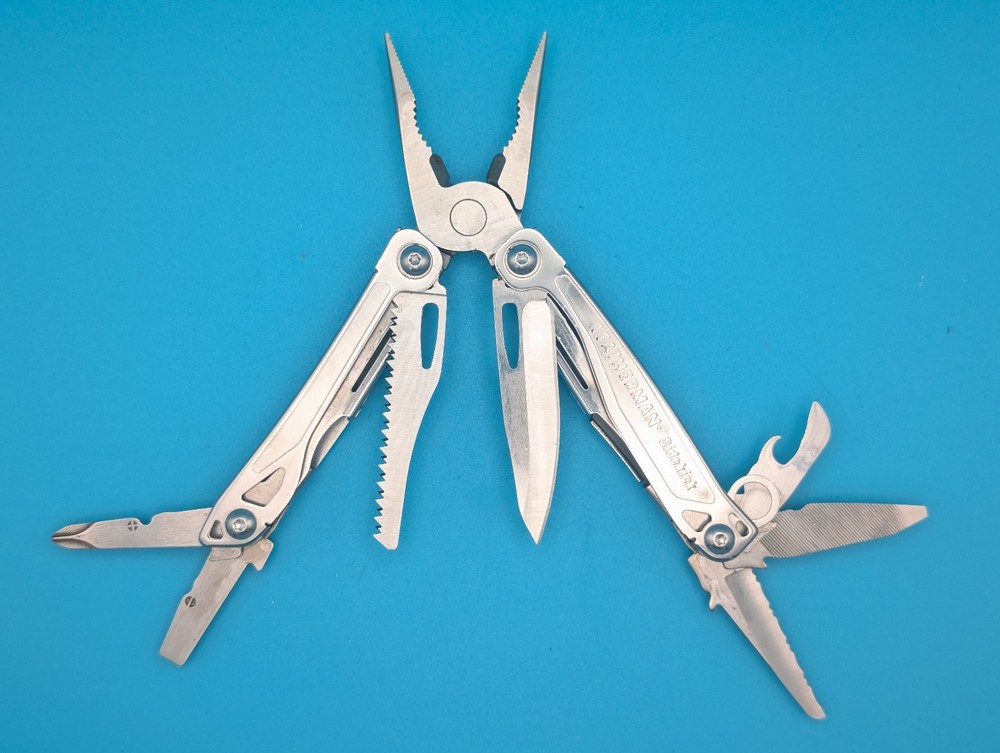LEATHERMAN WINGMAN MULTI-TOOL! FAST SHIPPING!