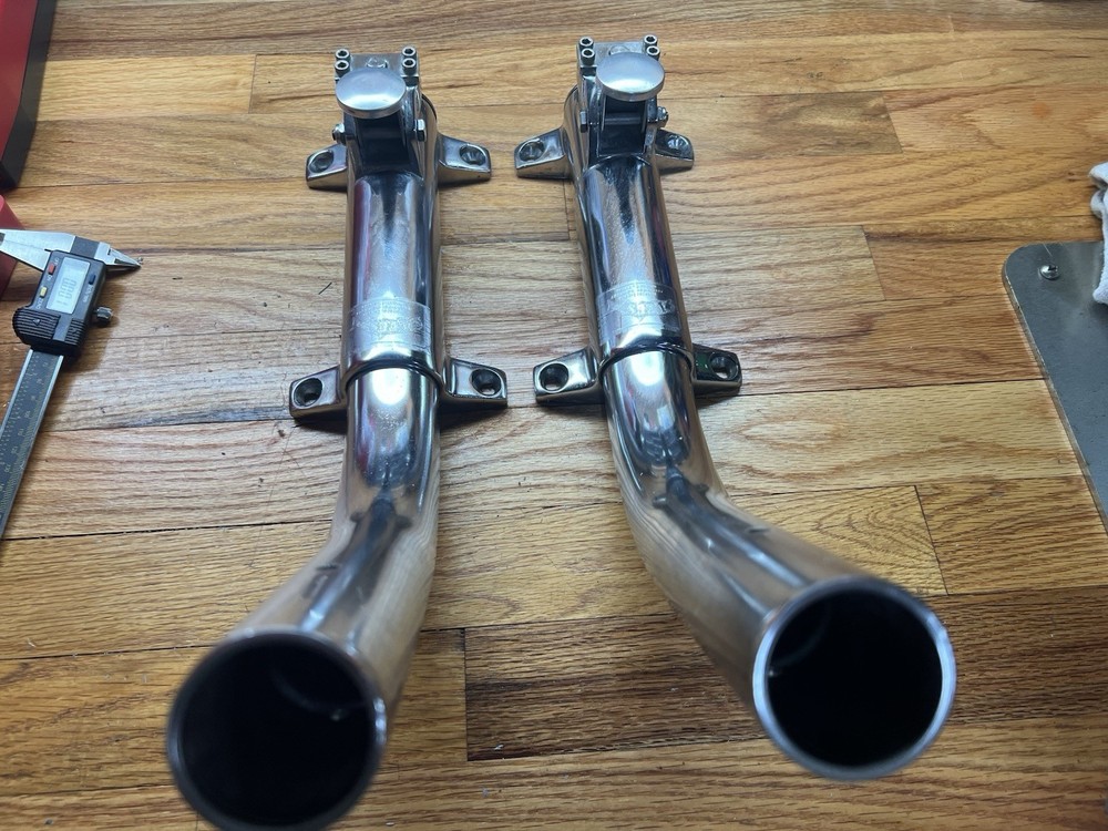 Lee's Side Mount Outrigger Holders 1-1/2"