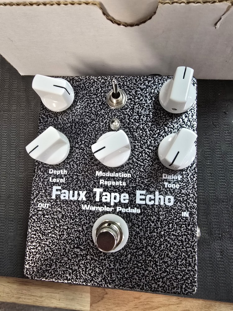 Wampler Faux Tape Echo Delay Effects Pedal