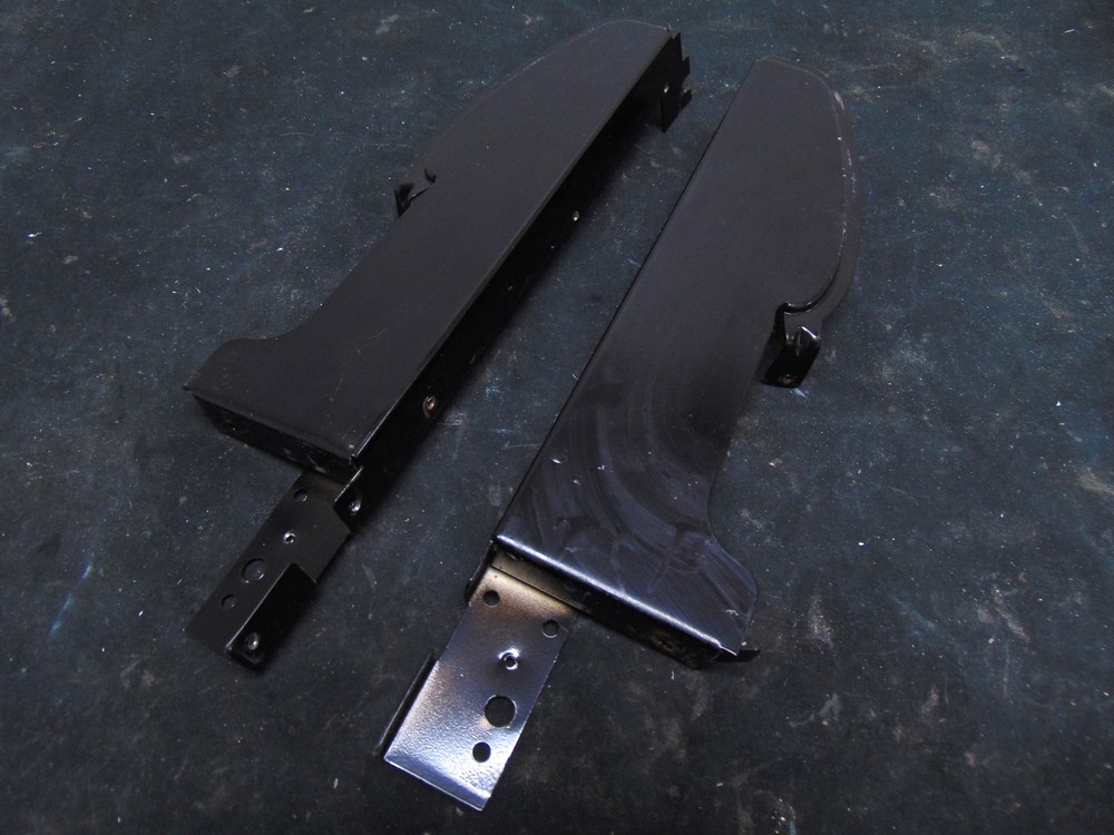 Maytag Range MGR5752BDS Control Panel Supports 74010201