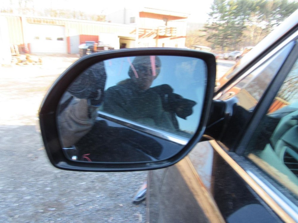 SANTA FE 2017 Glove Box 1102421