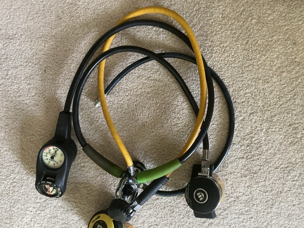 MARES Scuba Diving Regulator First Second Stage Oceanic Compass & Gauge Dive