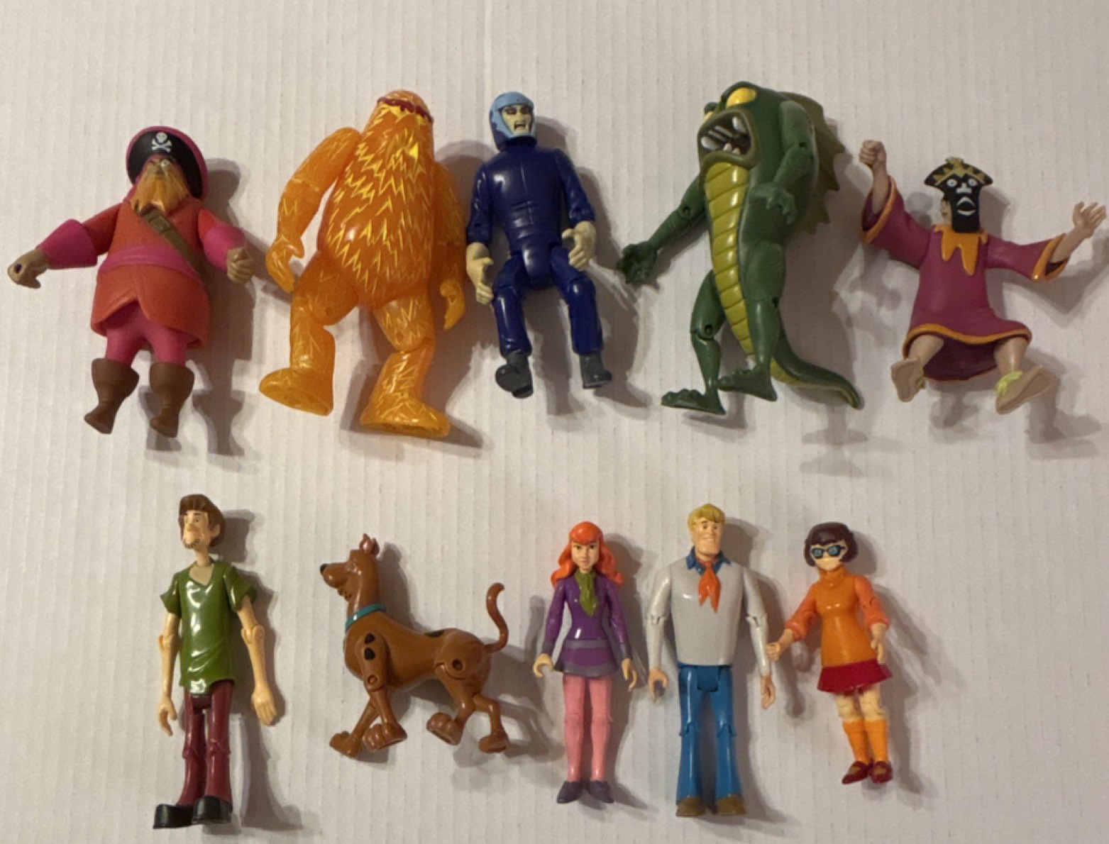 Scooby-Doo Articulated Figures Mixed Lot 10 Pack Scooby Shaggy Velma Daphne Fred