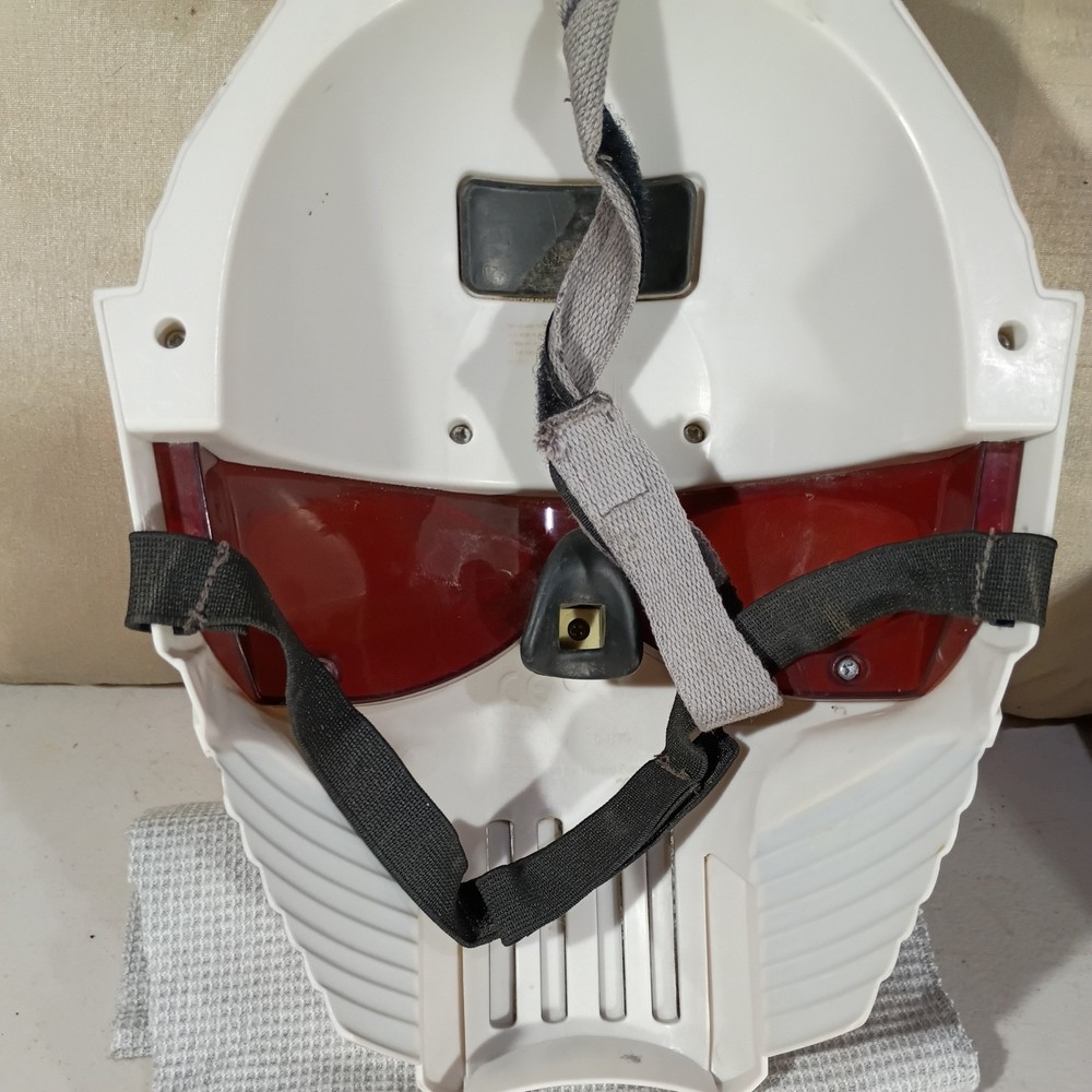 Star Wars General Grievous Talking Mask Clone Wars Missing Ears 2011 Hasbro