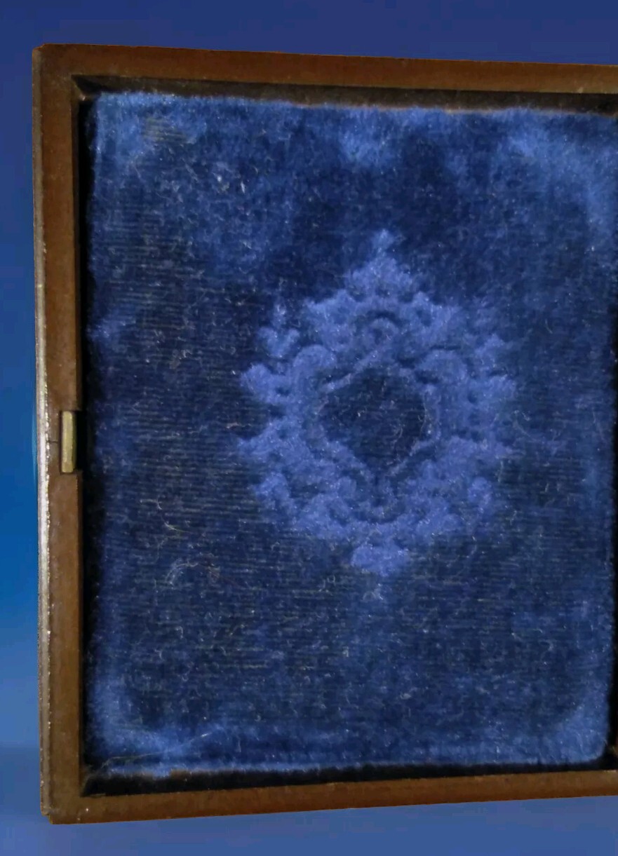 Tintype Of Civil War Soldier In Uniform In Brown Embossed Full Thermoplastic...