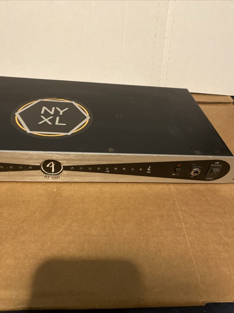 Fender Rt1000 Digital Rack Mount Tuner