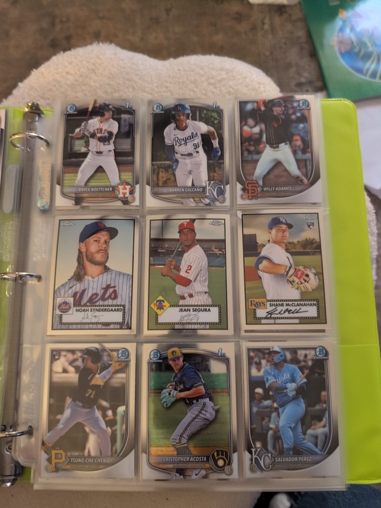 Baseball Card Light Binder 18 Pages