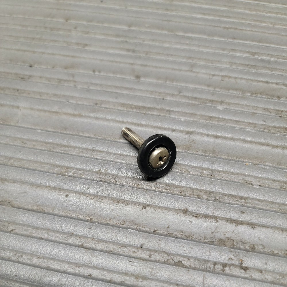 Teac A-450 Cassette Deck Side Panel Screw
