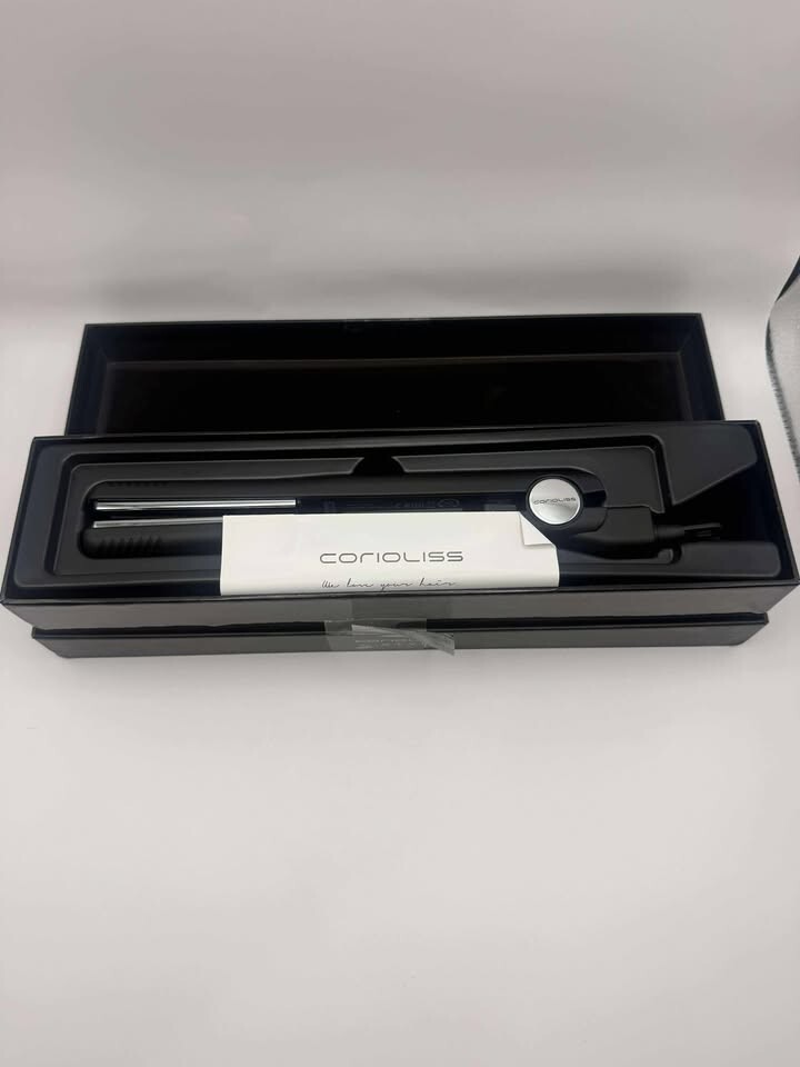 Corioliss C-Style Titanium Flat Iron - Black