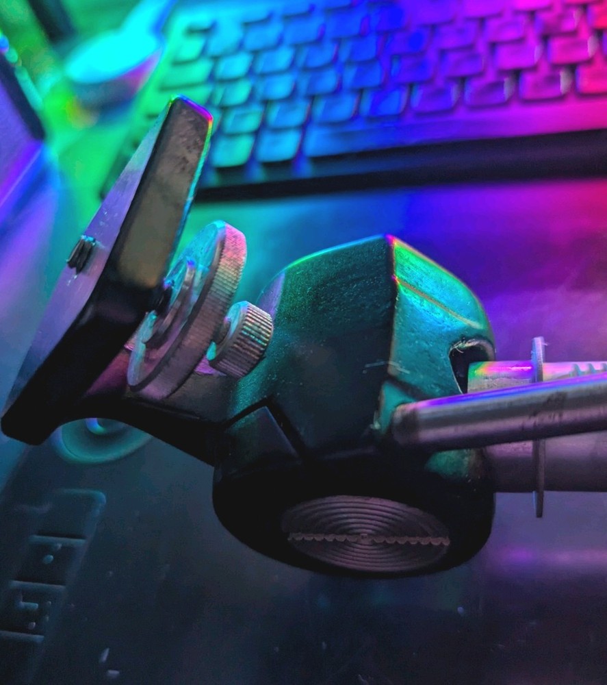 Vintage Quick-Set Elevator Champ Professional Tripod Model EC1