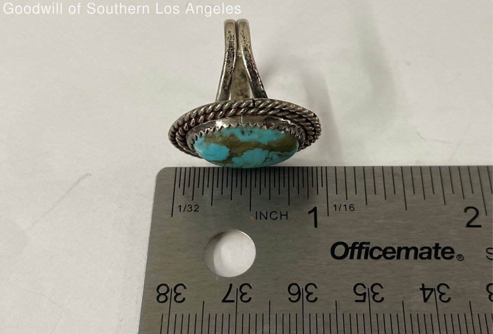 Native Sterling Silver Statement Oval Turquoise Ring - 6.2g (Size 7.75)