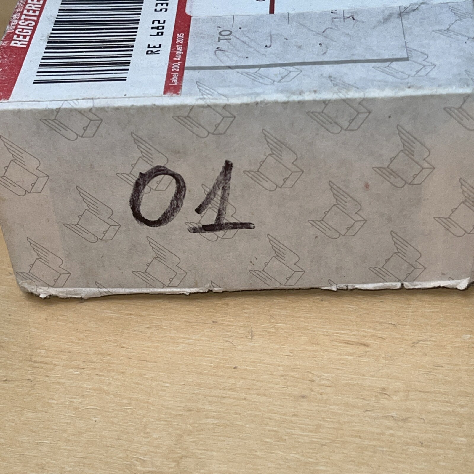 UNITED KINGDOM,BRIT. UNKNOWN BREAST BADGE,GILT,ENAMELED.MEASURE 40mm.WEIGHT 15.3