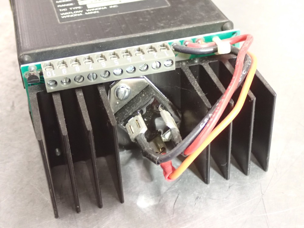WATLOW 610A-0604-0000 TYPE K TEMPERATURE CONTROLLER USED