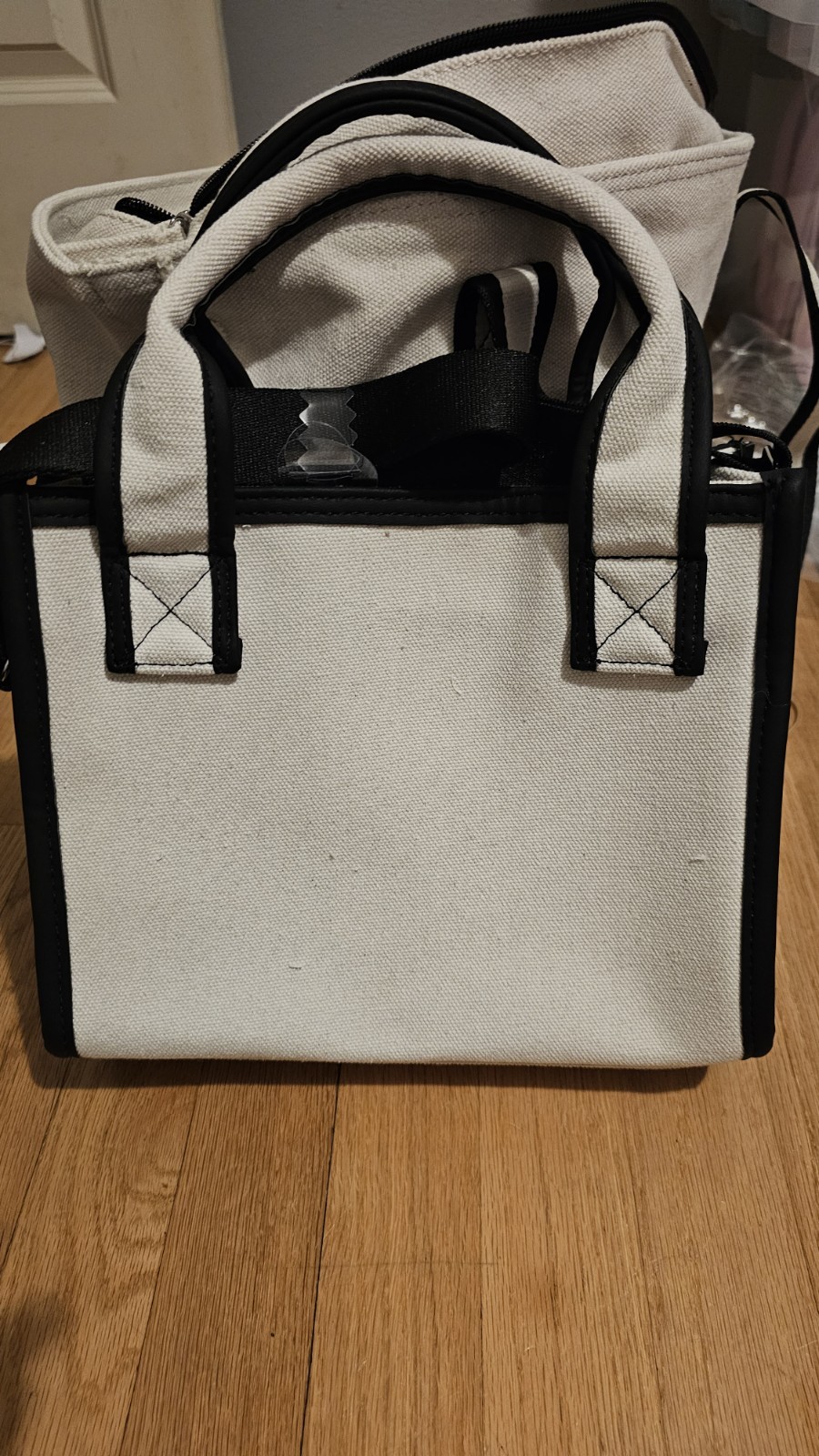 NWT Disney Minnie Mouse Tote Bag Purse Crossbody Primark