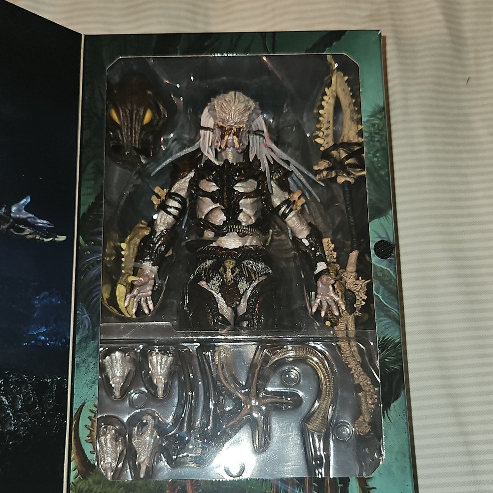 MAKE AN OFFER! NECA Predator Alpha Predator Special Edition 100th Action Figure