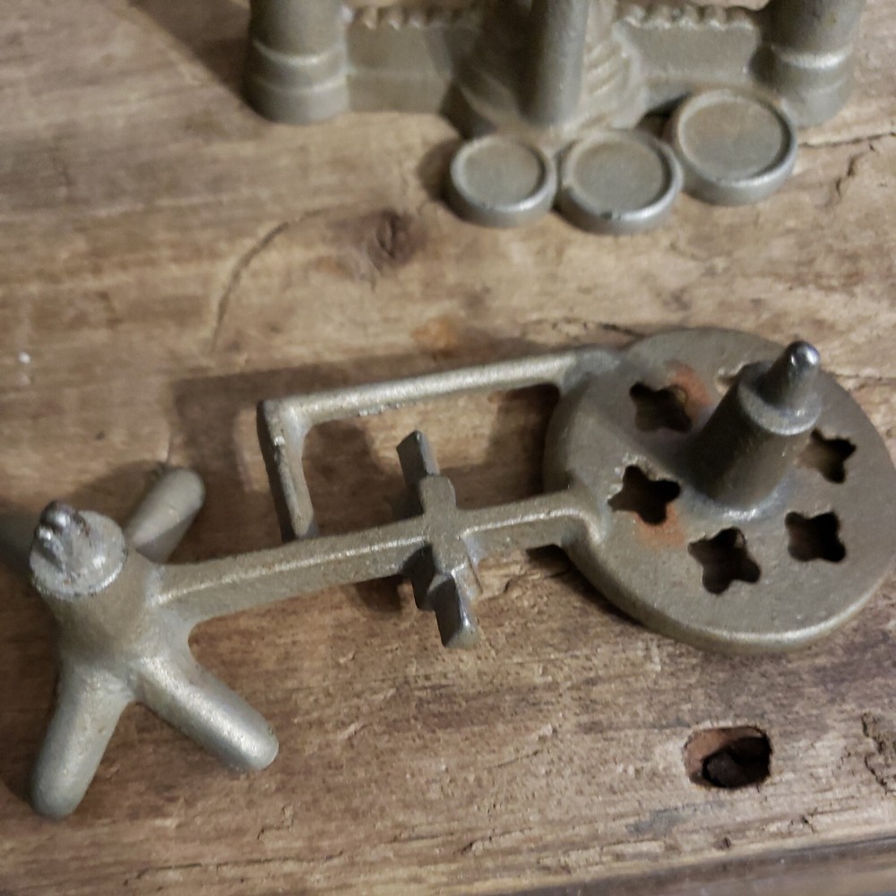Vintage Mini Scale with Weights