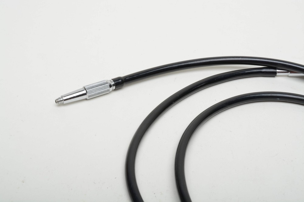 Camera locking cable release (Disc Lock) ~40", Nice and clean