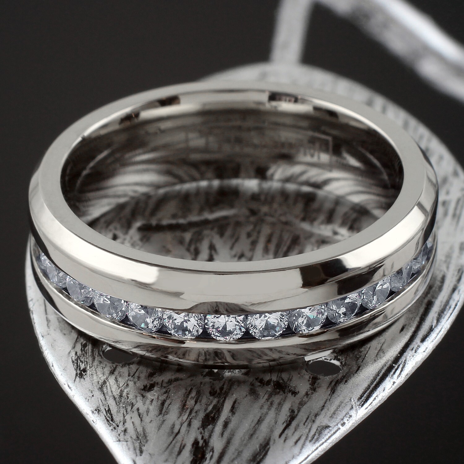 5/7mm Titanium 1.6 Carat Dazzling Eternity CZ Men's Wedding Band Ring Size 5-15