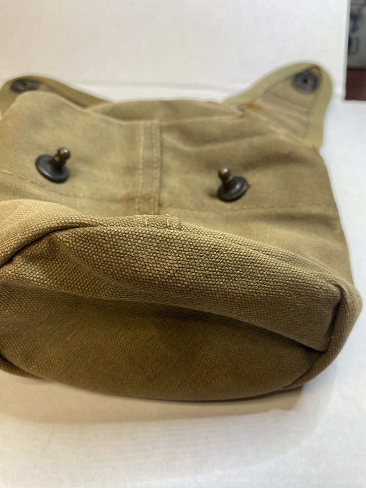 ORIGINAL WWII US USMC MARINE 2nd PATTERN CANTEEN COVER, no hole