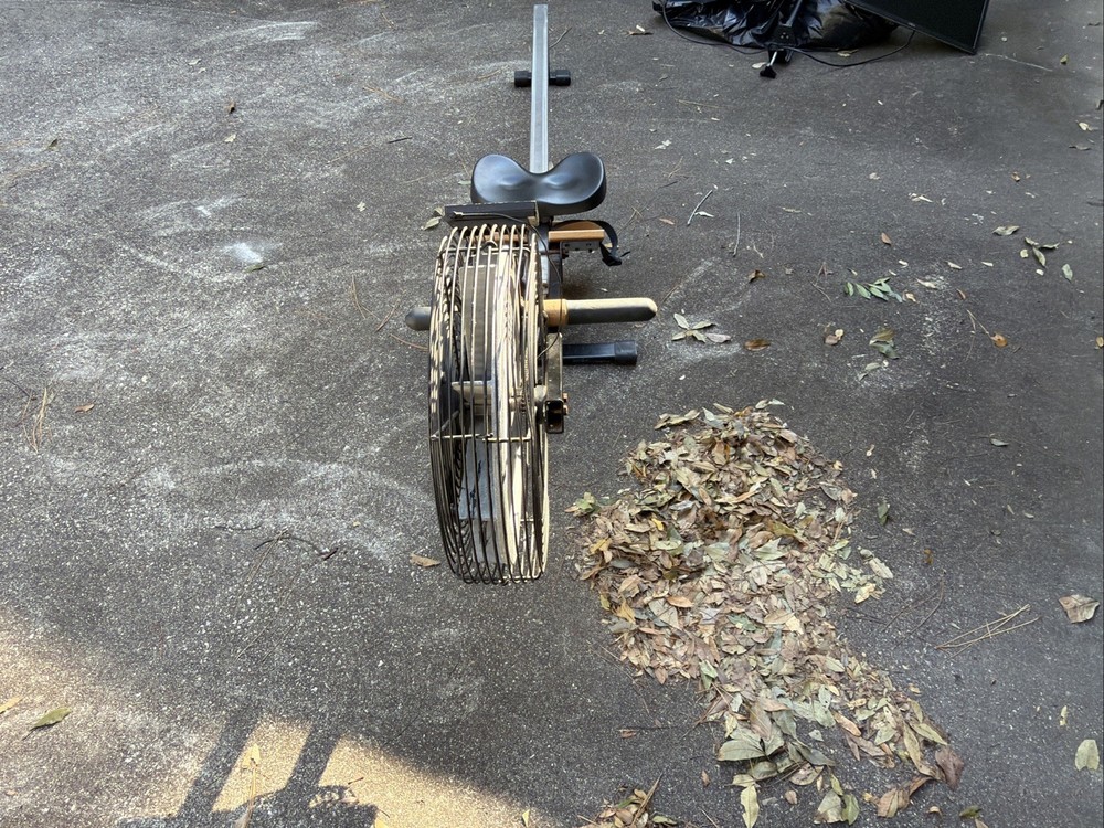 Concept 2 Rowing Machine Guy Display Monitor Needs Replacement