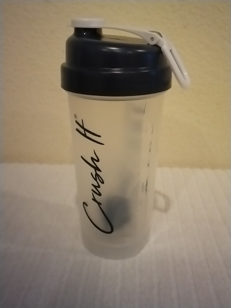 CORE NUTRITIONALS Standard 28oz Shaker New