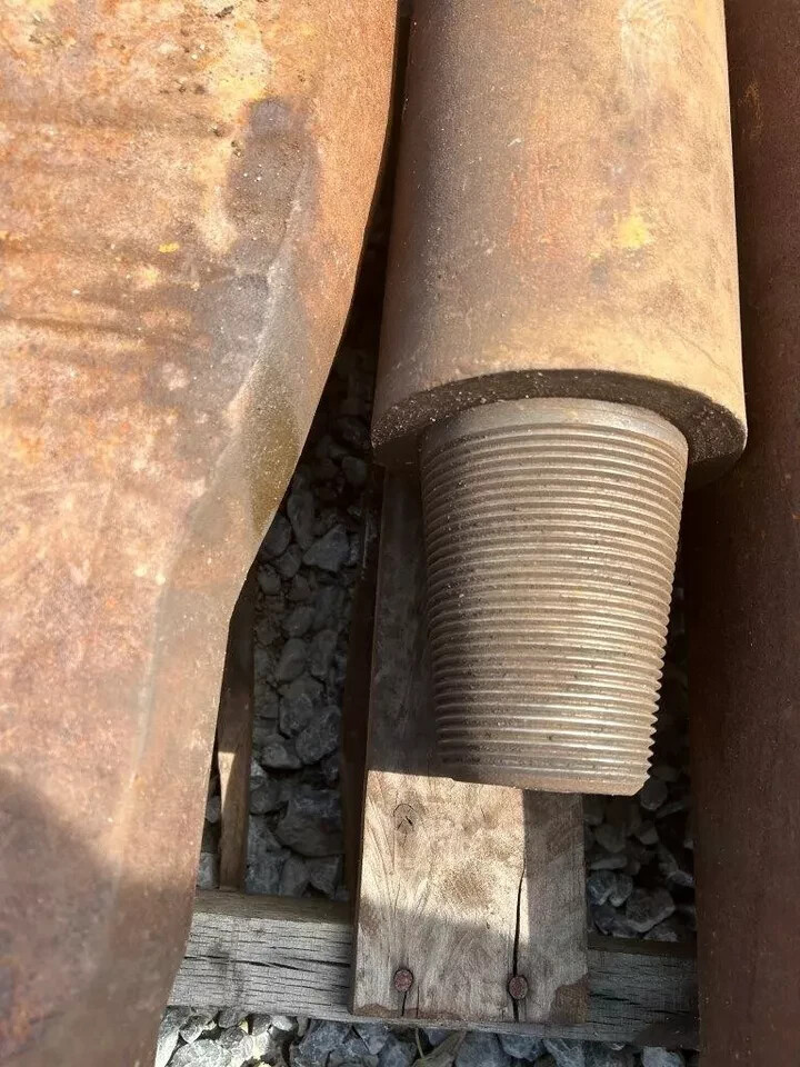 8" width outside diameter x 28" length cable tool chisel drill bit rock well API