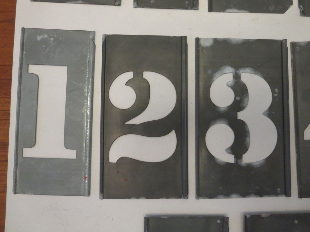 Vintage Reese’s Interlocking Adjustable Brass Stencils In Original Box