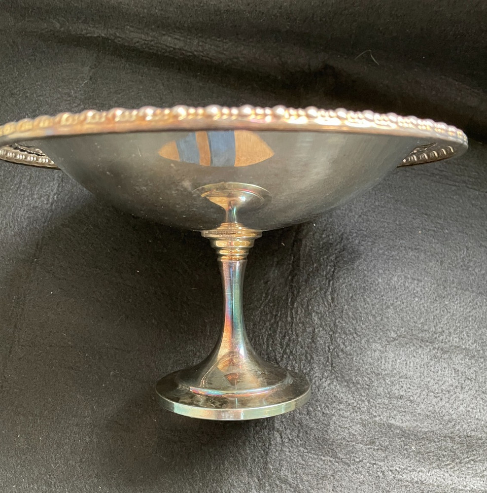 Vintage Oneida Silversmiths Silver Plated Footed Pedestal Candy&Nut Dish Compote