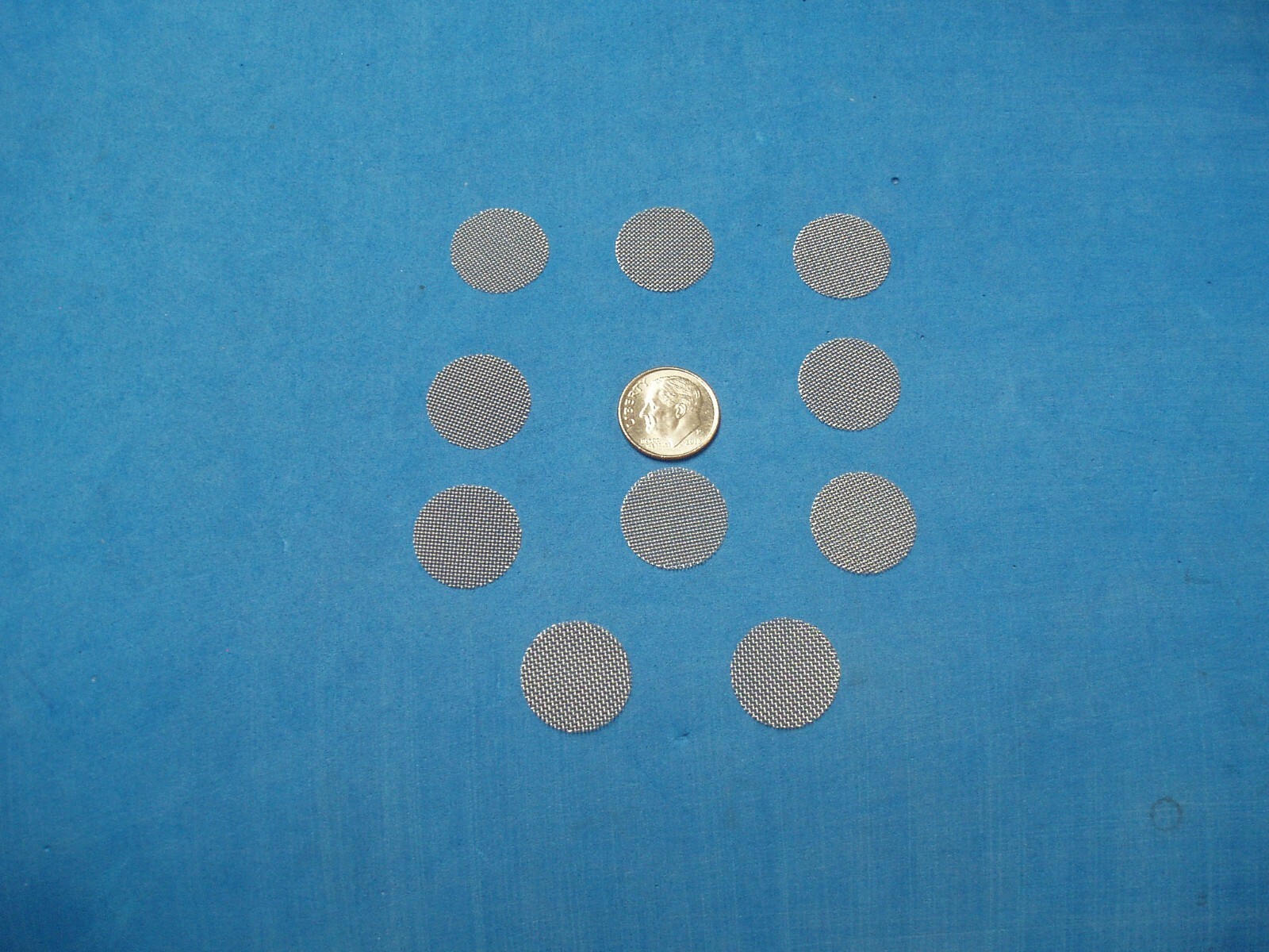 LOT OF TEN PIECE FAUCET AERATOR SCREENS 11/16" 40 MESH