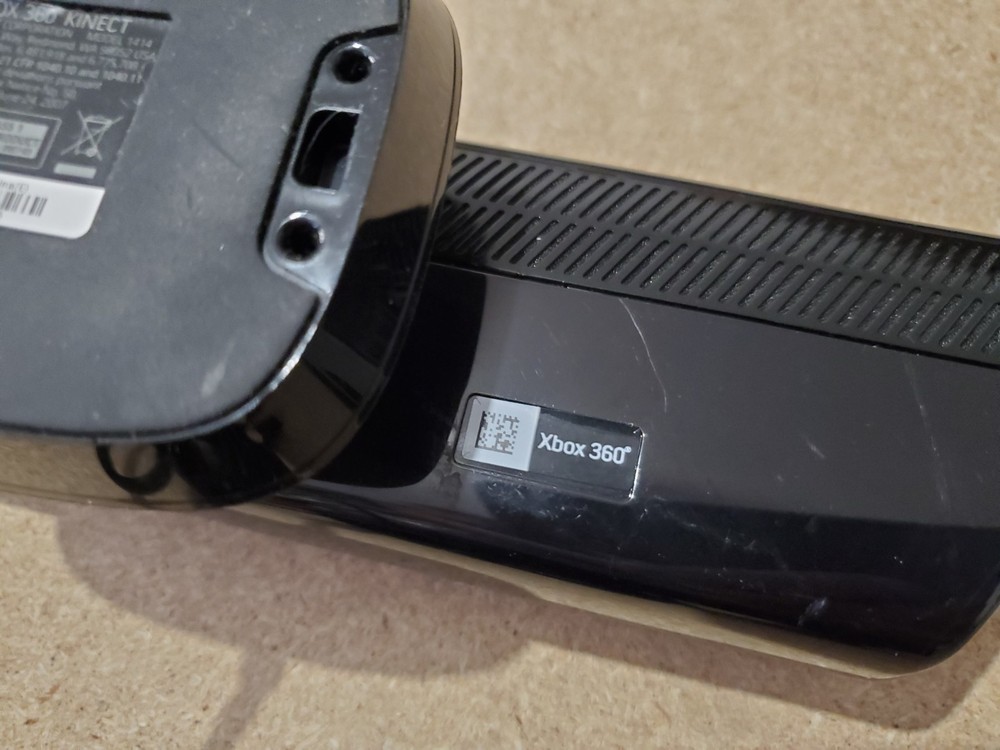 Official Microsoft Xbox 360 Kinect Motion Sensor Bar