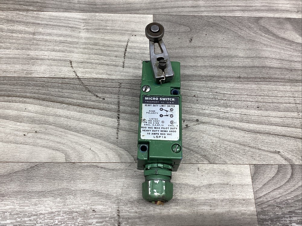 MICRO SWITCH LSP1A LIMIT SWITCH #829F320