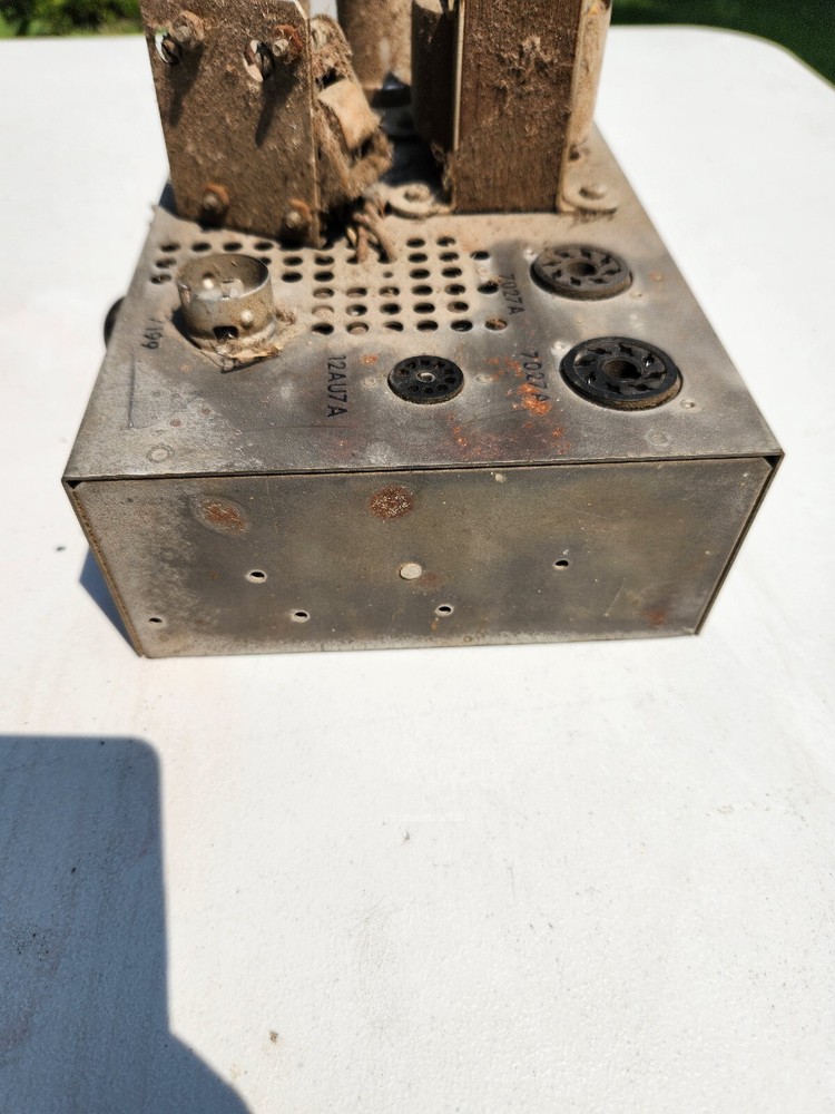 Wurlitzer Tube Amplifier 4075 Untested