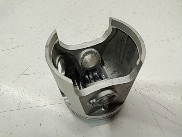 Piston - 2000 Polaris NOS