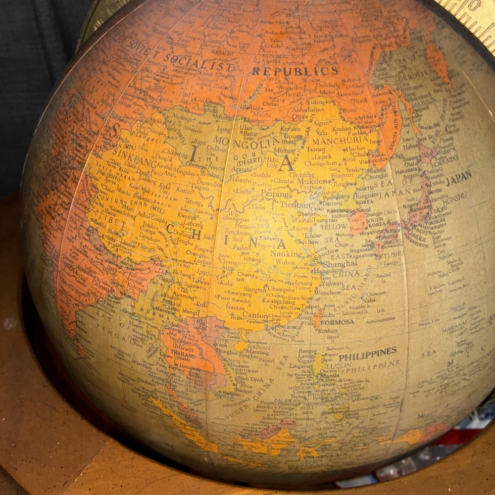 Replogle 16 inch Library globe
