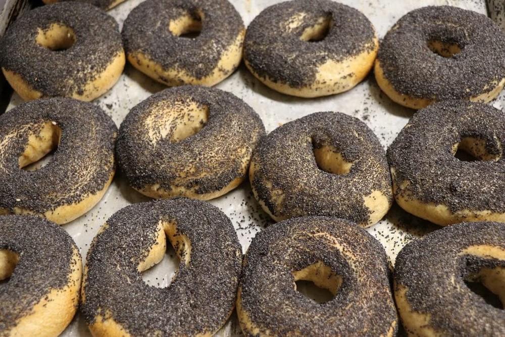Authentic NYC Poppy Seed Bagels 1 Dozen