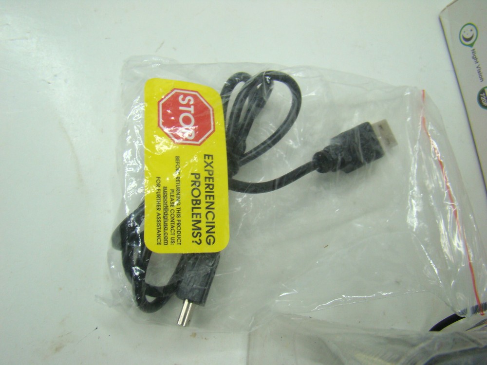 Vibe Auto Dash Camera 2.4” LCD Flip Screen Night Vision 720P Loop Recording