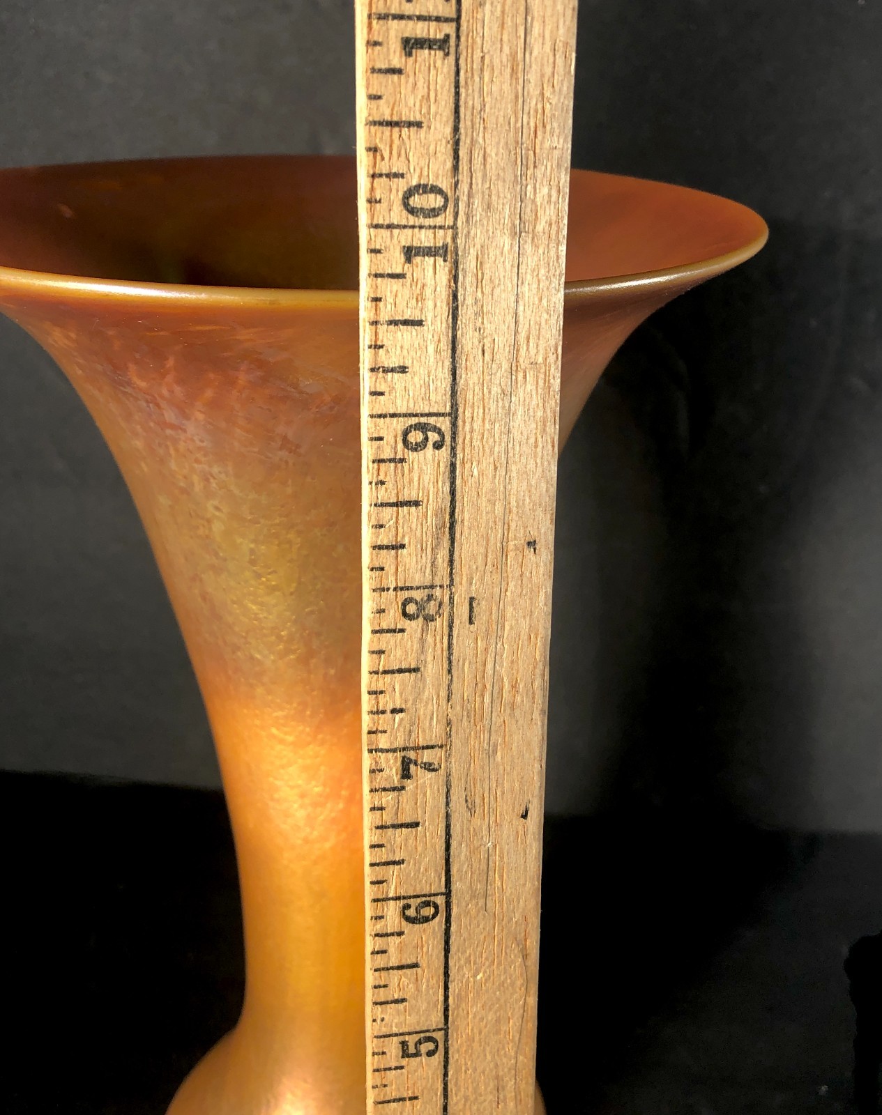 VTG Lundberg Studios 1992 Gold Iridescent Luster Art Glass Vase Numbered 072865