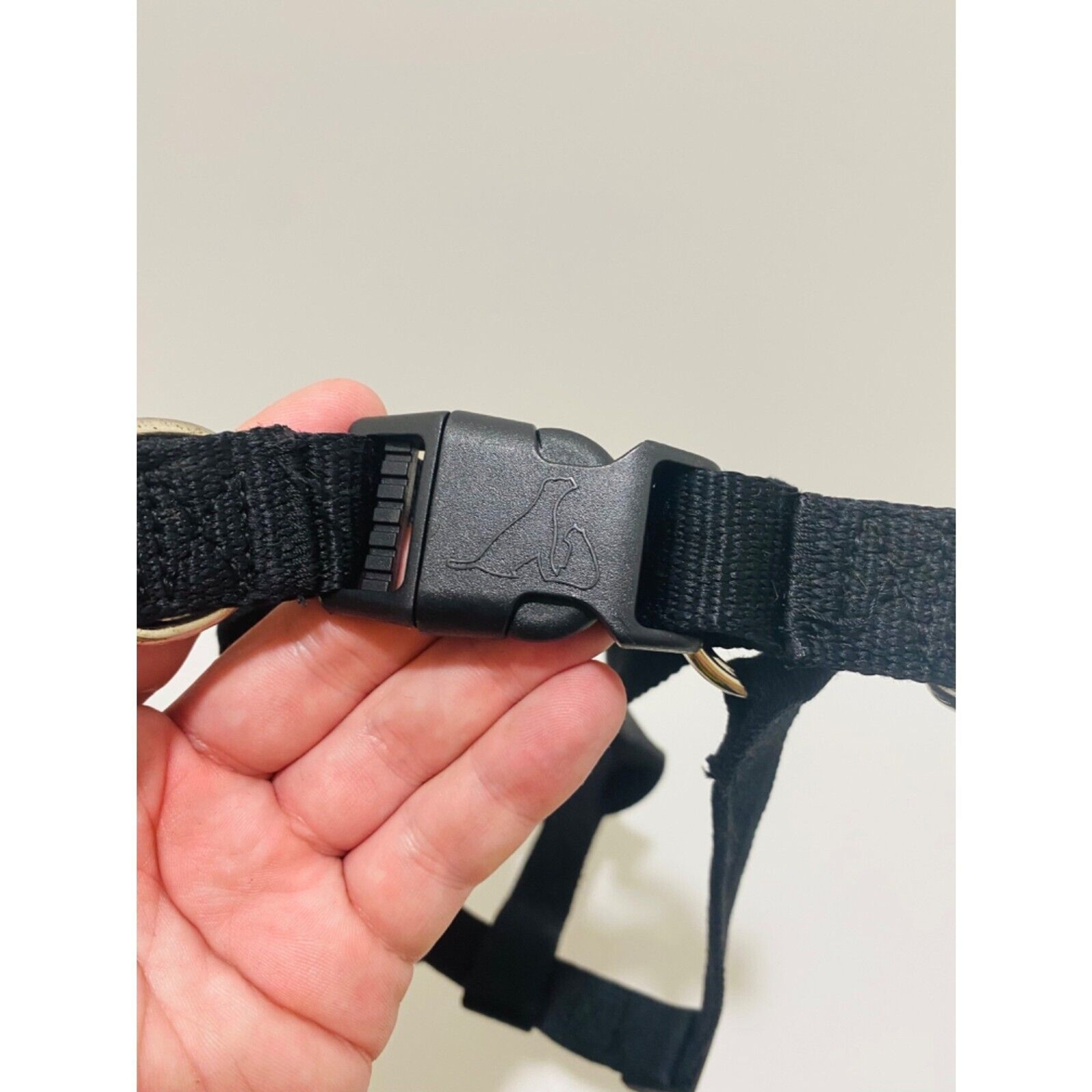 Comfortable Dog Walking Harness for Walks and To Secure Pet Black Medium Size