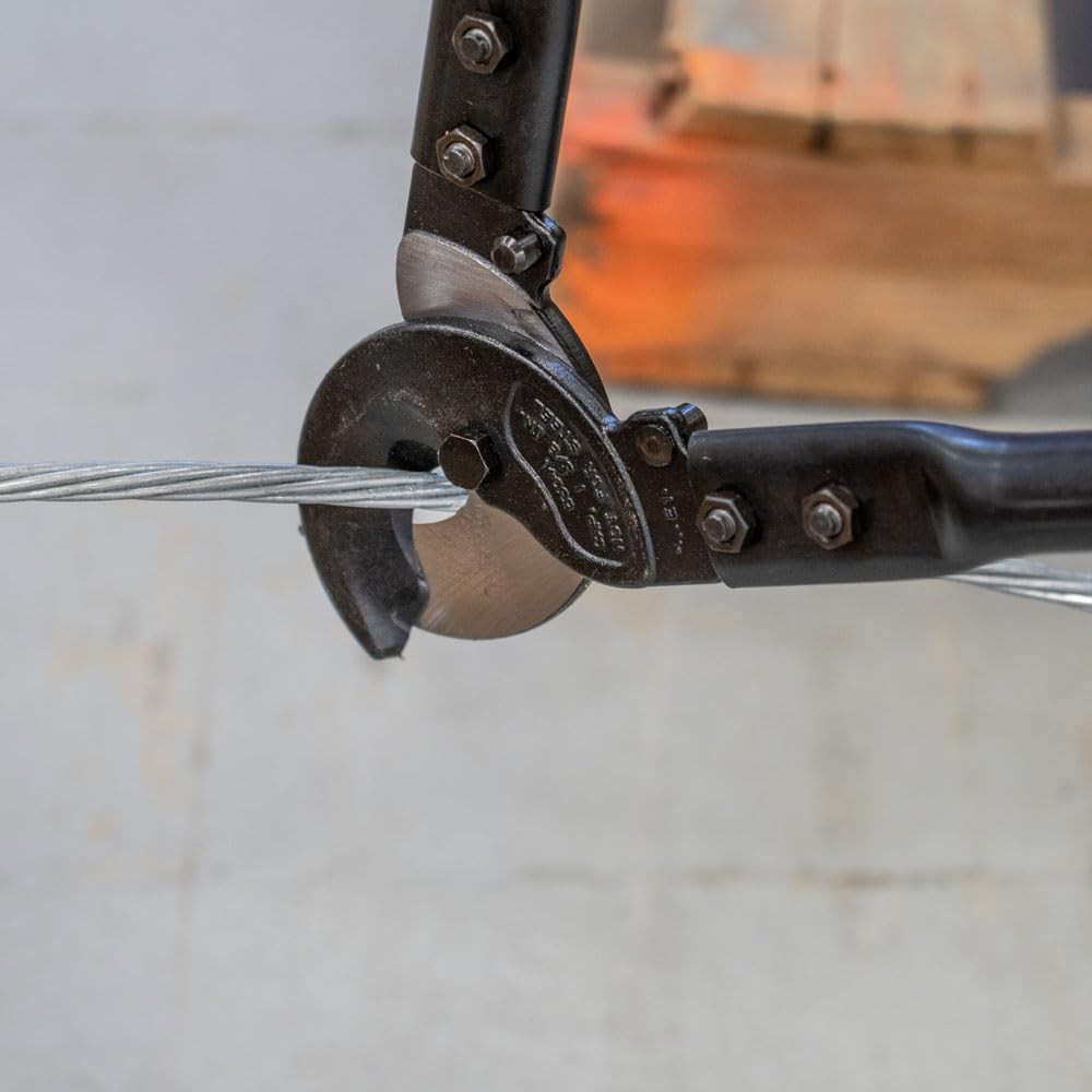 25-Inch USA-Made Cable Cutter - Durable Precision Cutting Tool