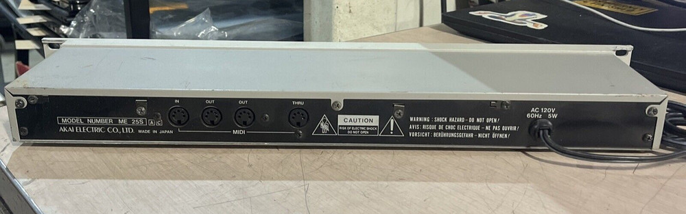 AKAI ME25S MIDI PROGRAMMABLE NOTE SEPARATOR