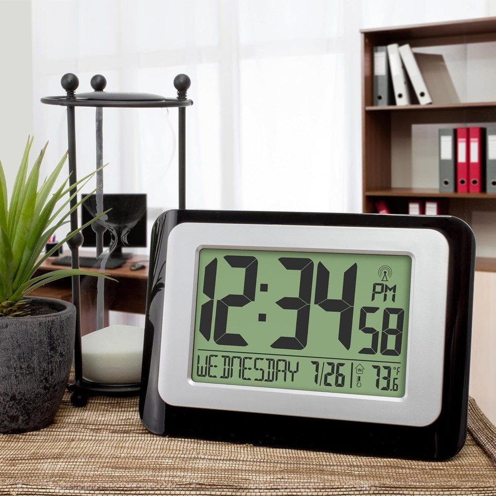 W88631 Digital Atomic Black Wall Clock W/ Temperature