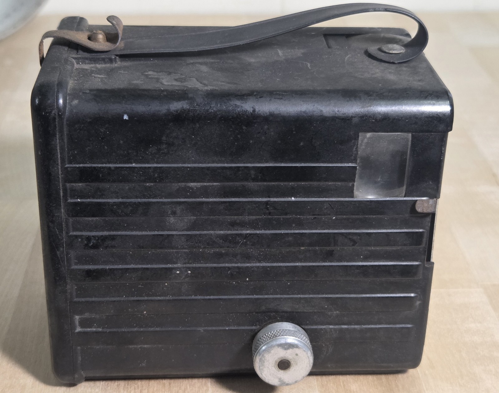 Vintage Spartus Box 120 Camera early 1940s