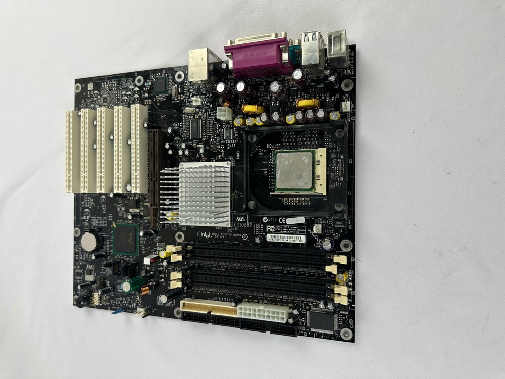 Intel D875PBZ Motherboard