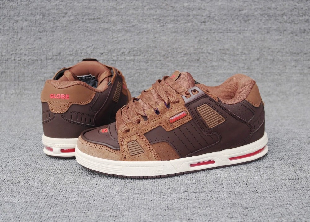 Globe Sabre Man's Skate Shoe US size