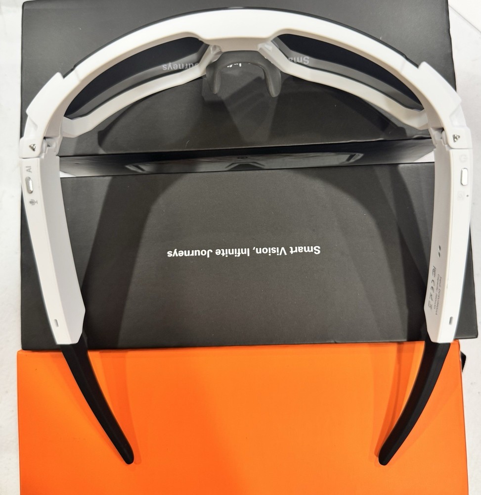 2026 SNT Polarized Smart Glasses - White Frame (left)
